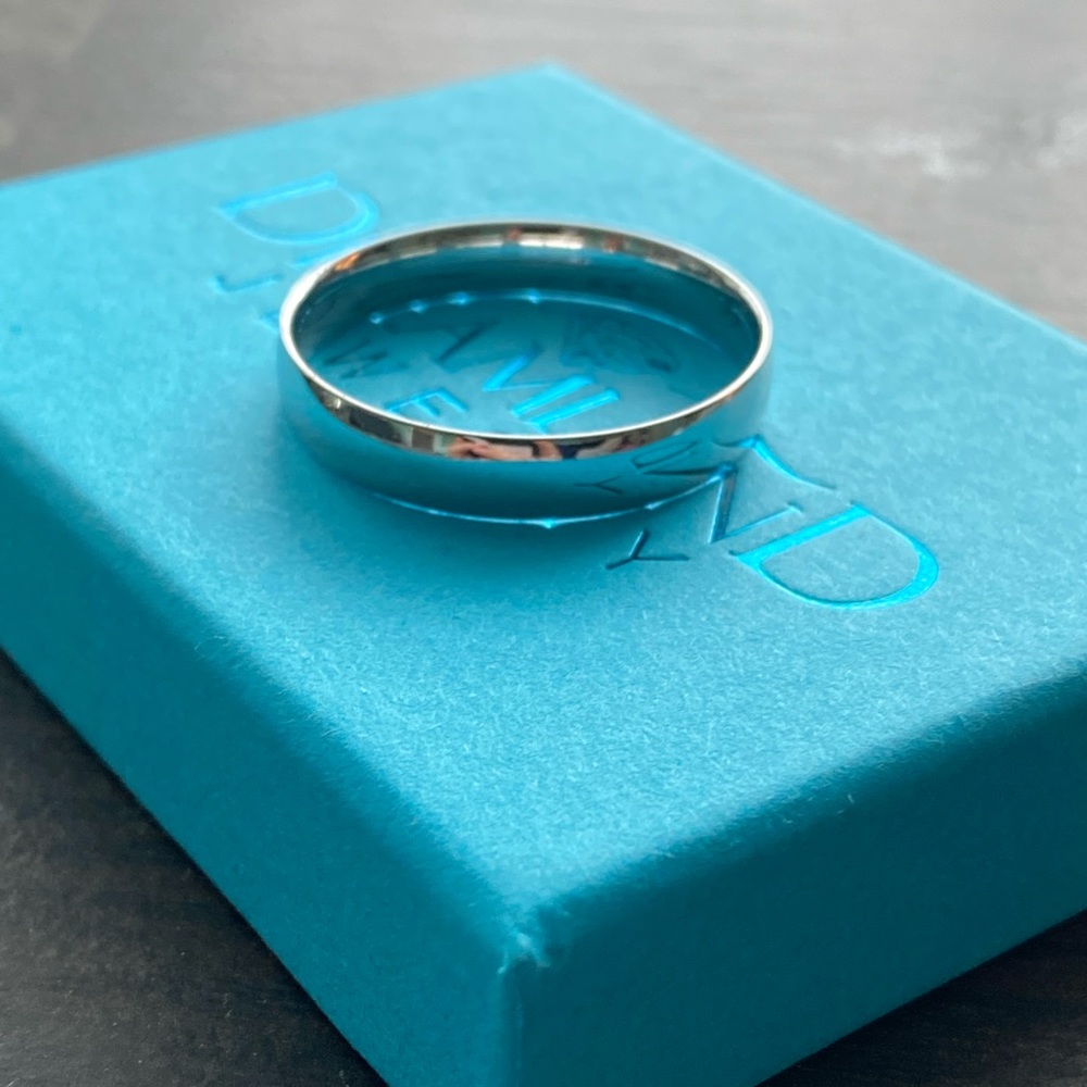 sterling silver ring! Brand new!